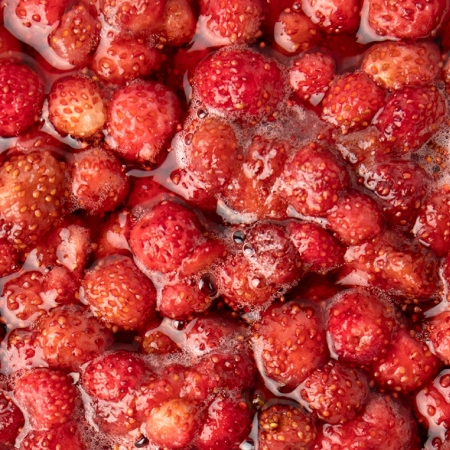 Земляника лесная с сахаром, замороженная, 1 кг