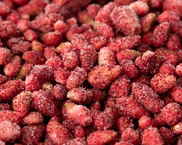 Земляника садовая быстрозамороженная 250 гр. в прозрачной коробочке