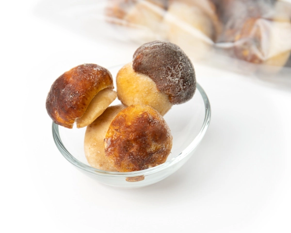 Гриб белый 4-6 см. 1 кг. П/П пакет