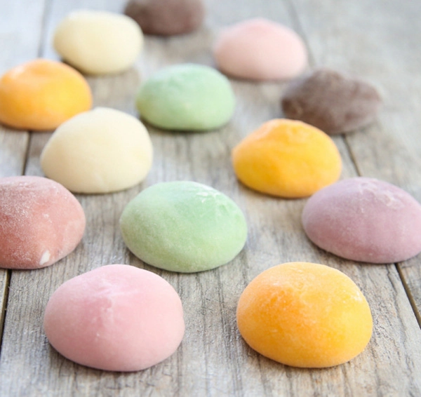 Японское мороженое Mochi (Моджи) Манго 304 гр/8 порций